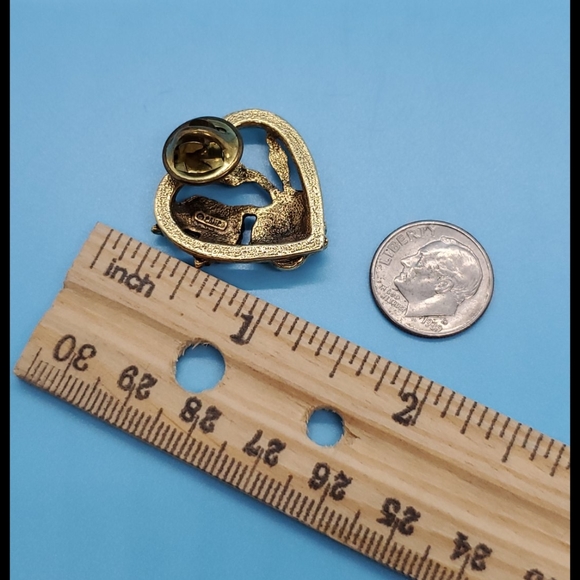 Rose inside a heart goldtone pinback lapel collar tie tac Valentine's Day Cupid - Picture 3 of 5